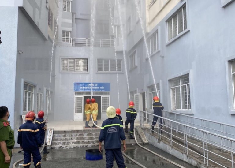 Ngày 8.8.2020, phòng cảnh sát PCCC đã có buổi diễn tập Phương án chữa cháy cứu nạn cứu hộ năm 2020 tại chung cư.